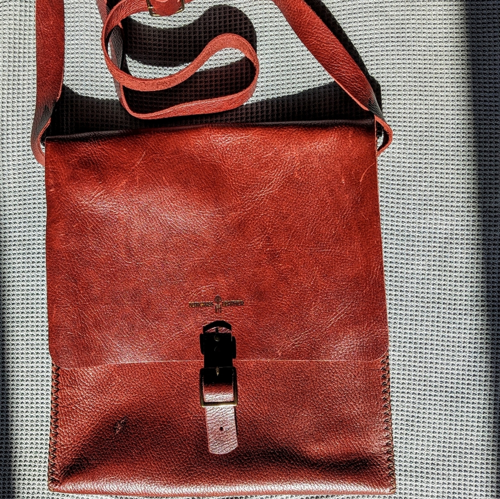 Beartooth Leather CopperMine Leather Crossbody Bag